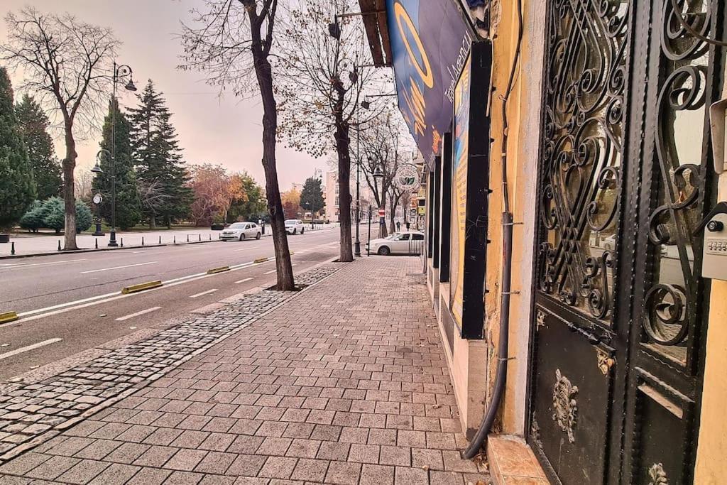 Downtown Studio-Loft Constanta Exterior photo